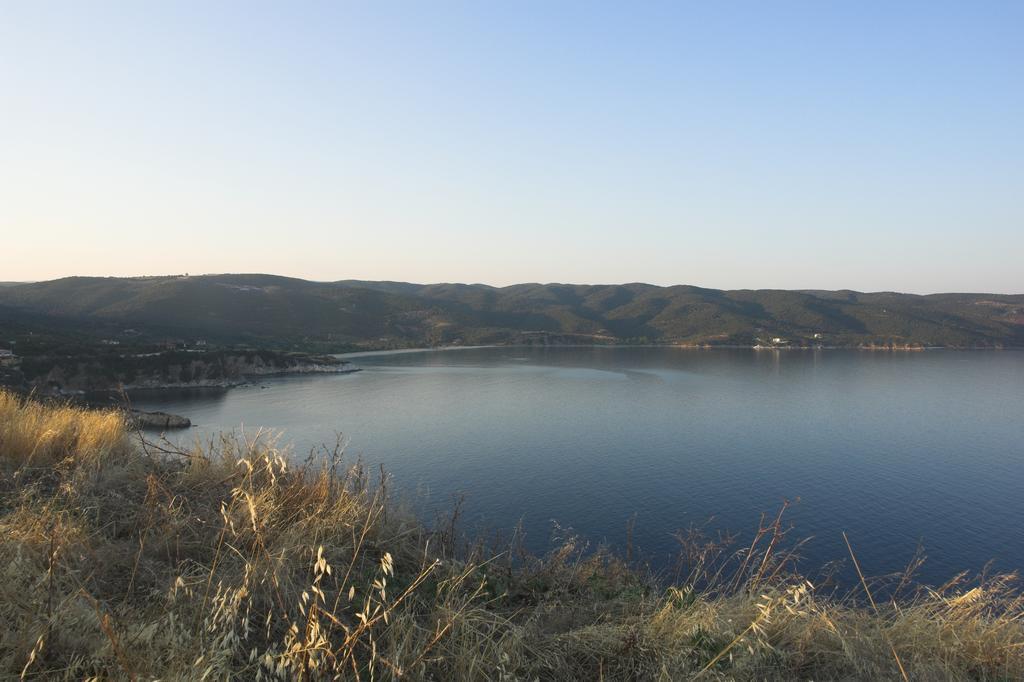 Art Hotel Panorama Pyrgadikia Bagian luar foto